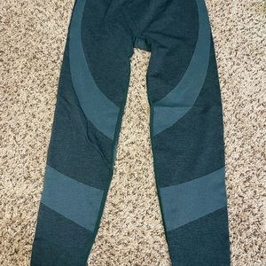victoria’s secret pink green leggings